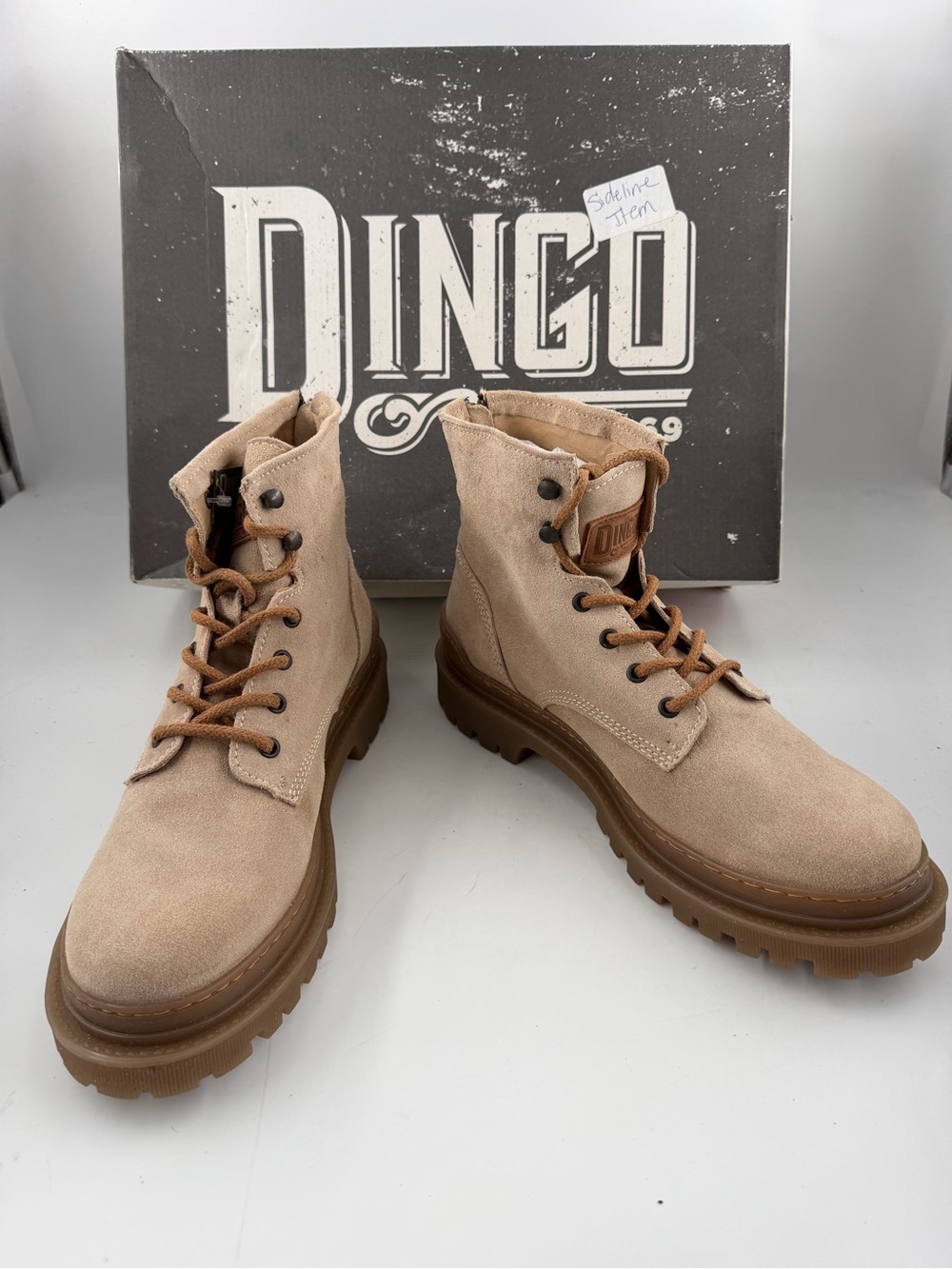 Dingo Men’s High Country -SZ 10- Natural (Tan) Suede Ankle Work Boots